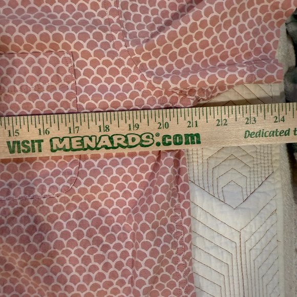 Faherty Organic Cotton Button Down Shirt Men M Pink Scallop Print Resort Wear SS - Picture 8 of 9